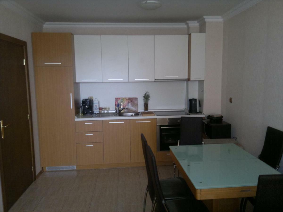 ApartComplex Splendid - Apartment Romance № 46 St Constantin et Helena Extérieur photo