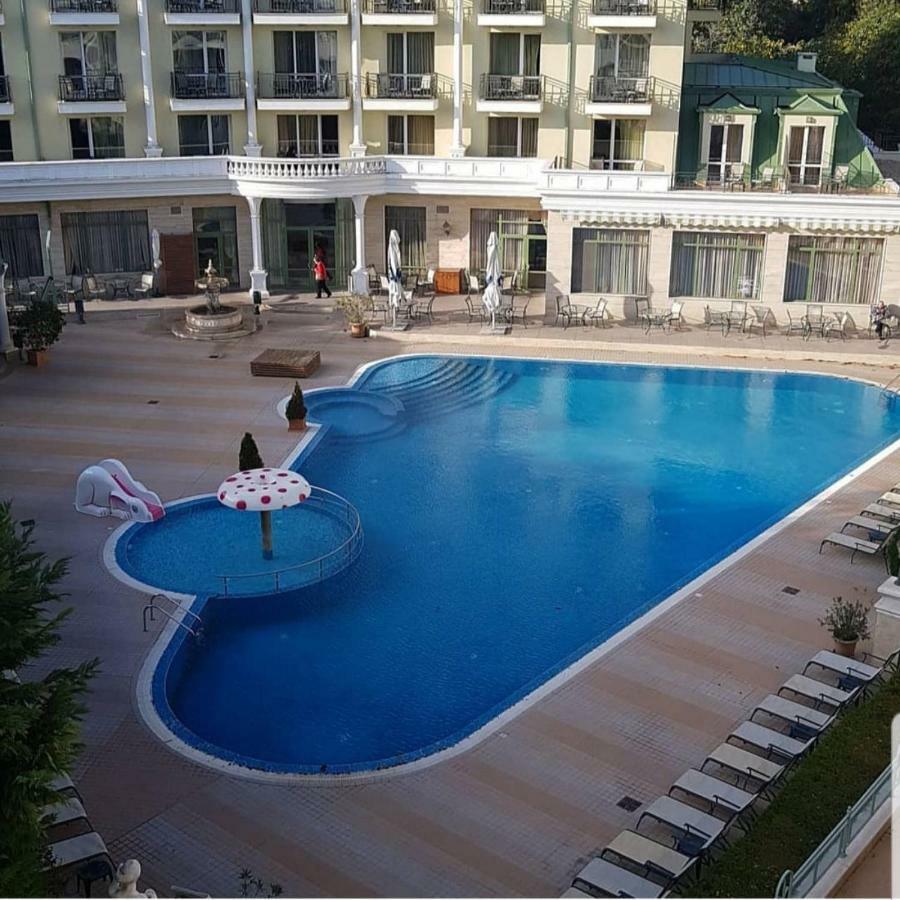 ApartComplex Splendid - Apartment Romance № 46 St Constantin et Helena Extérieur photo